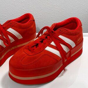 Adidas Gazelle Platforms in Red size 9
